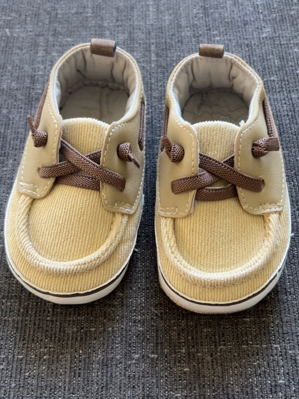 5/$25 Baby Casual Canvas Boat Shoes in Tan and Brown Carters size 9-12M